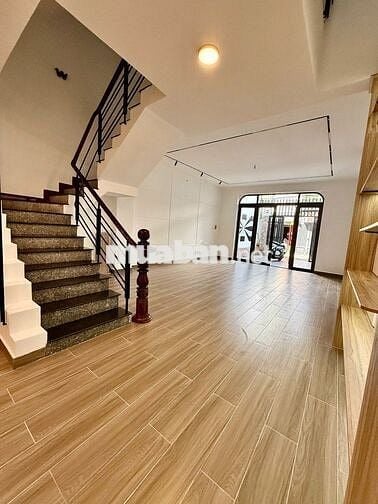 Bán nhà 5*22m 97m2 1 trệt 3 lầu 10,8tỷ đường 5m xe tải P.16, Gò Vấp