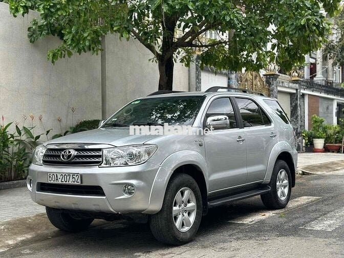 Toyota Fortuner 2009 2.7V - 117000 km