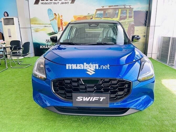 Suzuki Swift 2025 giao ngay chỉ với 195 triệu