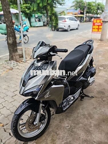 Honda Air Blade 90% 2017 Bst