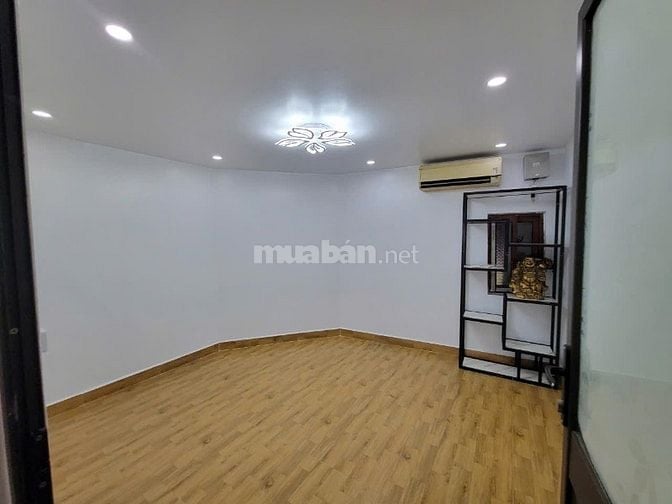Bán nhà số đỏ chính chủ Hồng Bàng