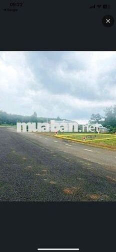 nhà em muốn bán miếng đất 200m2 có thổ cư giá 340tr mặt tiền đường