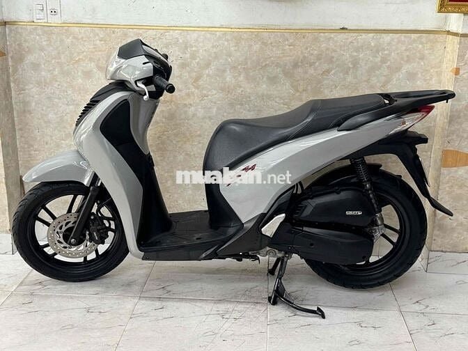 SH 125 khoá ga 2016 xám xi mămg mới keng