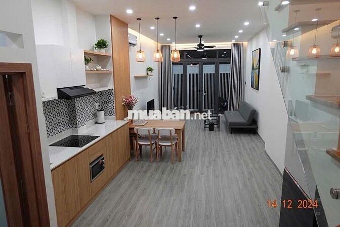 NHÀ 2 TẦNG FULL NỘI THẤT, ĐƯỜNG 38, GẦN CHỢ HIỆP BÌNH, HIỆP BÌNH CHÁNH