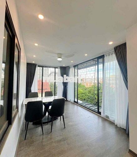 Nguyễn Huy Tưởng 130 m2  sổ đỏ tập thể 3 ngủ đẹp lô góc ô tô tải tránh