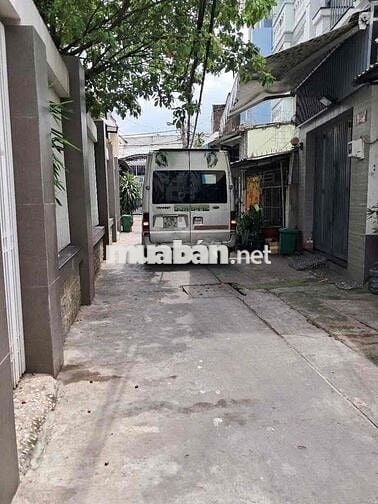 Nhà gần ngã tư bốn xã lê văn quới bình trị đông bt giáp tân phú hẻm 6m