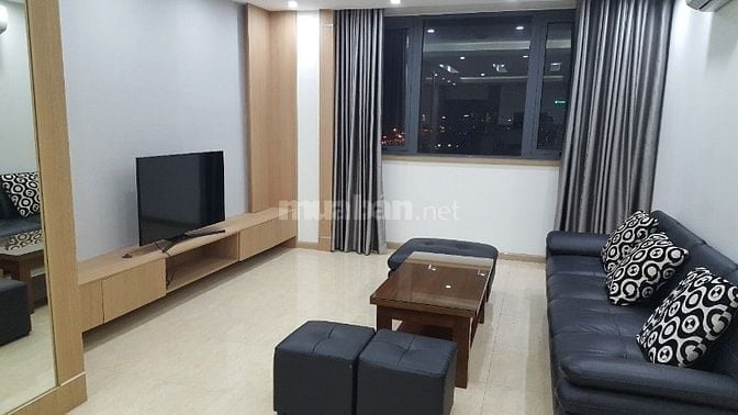 Cho thuê căn hộ chung cư đẹp 3 phòng ngủ, nội thất đầy đủ, giá 14,5 tr