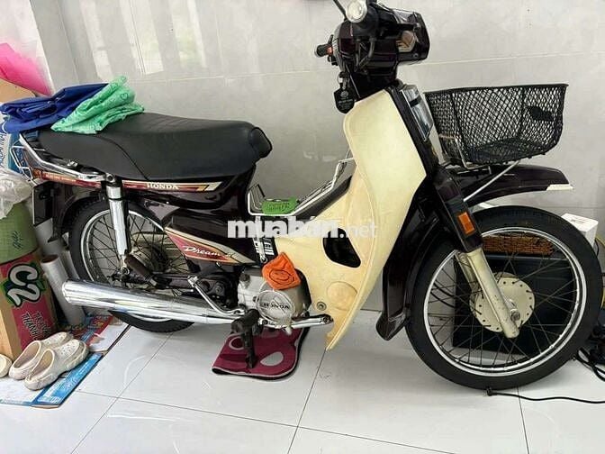 Xe Honda Dream 2000