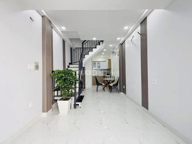 CHÚ BA BÁN CĂN NHÀ HÀN HẢI NGUYÊN, Q11, SỔ RIÊNG, MUA DỌN VÀO Ở NGAY
