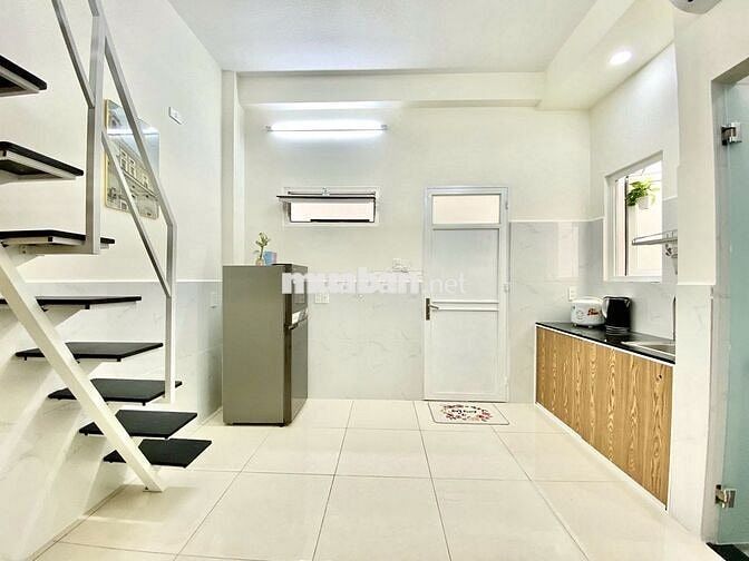 DUPLEX 4 NGƯỜI 4 XE FULL NỘI THẤT NGAY HỌC VIỆN CÁN BỘ