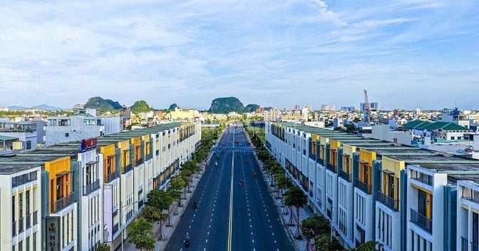 TownHouse Nguyễn Phước Lan - Nhà phố liền kề ven sông