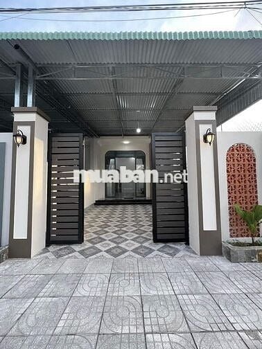 CHỦ THANH LÝ NHÀ CẤP 4 - GẦN NGAY CHỢ CẦU XÁNG BÌNH CHÁNH
