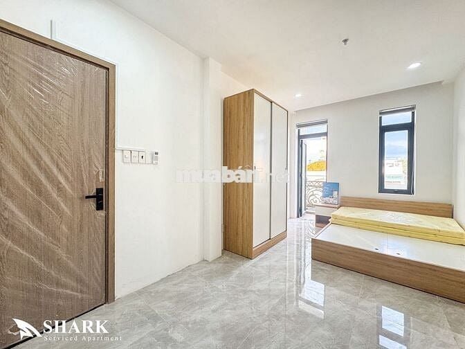 Trống Căn Hộ Ban Công Full Nội Thất ở Bạch Đằng, Hàng Xanh Bình Thạnh