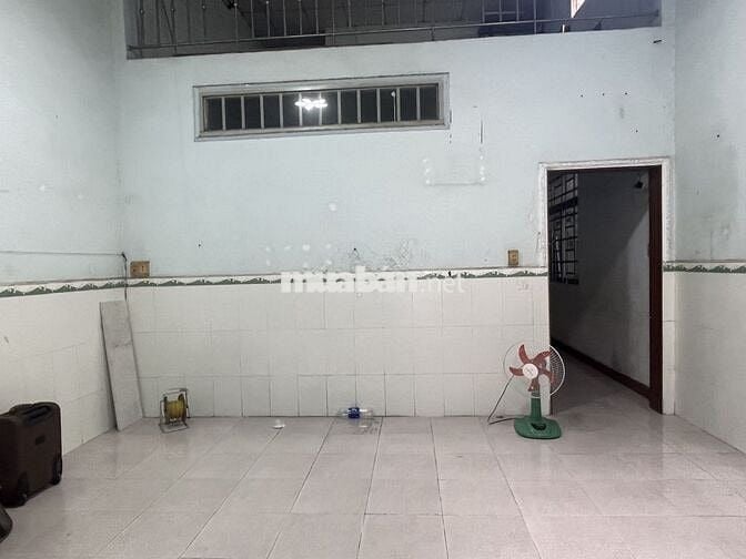 NHÀ 2 PHÒNG NGỦ GẦN ĐƯỜNG THỐNG NHẤT LÀNG ĐẠI HỌC