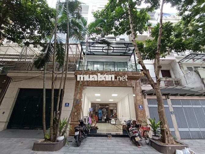 Cho thuê căn nhà 90m2 x 7 tầng đường Trung Yên 11, phường Yên Hòa, HN