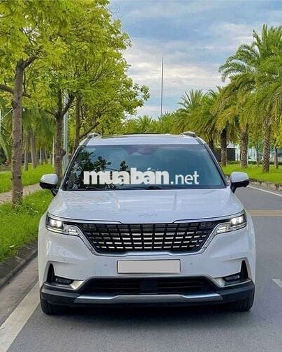 2021 2.2D Luxury 8 chỗ - 76000 km