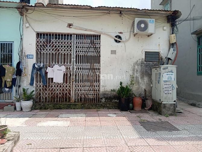 Bán Đất - tặng nhà C4 Tiện Ích Đầy Đủ - Ô Tô Đỗ Cửa Nhà