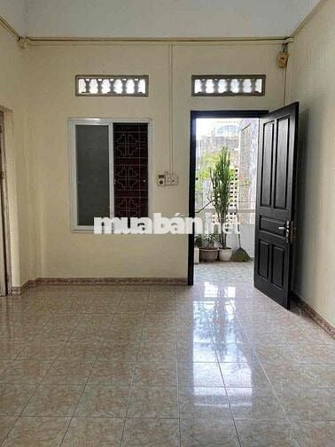 CHO THUÊ CĂN HỘ TẬP THỂ - NGAY GA HÀ NỘI - GIÁ CHỈ 6 TRIỆU