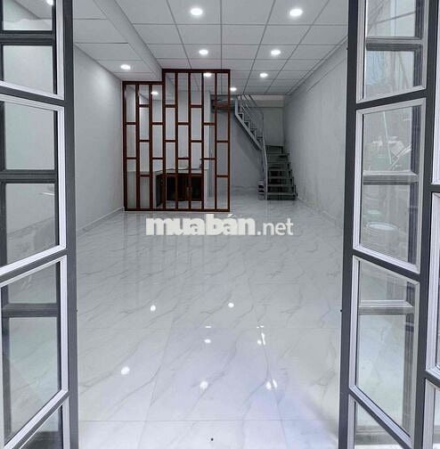 Bán gấp nhà riêng sát đường CMT8, P15, Q10, giá chỉ 5.15ty (TL)