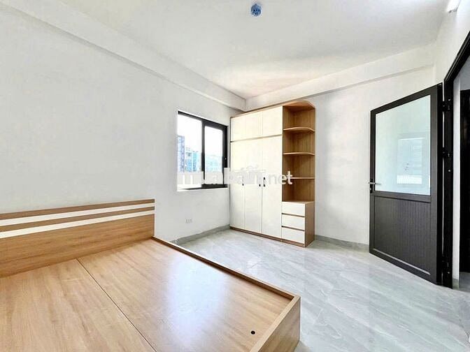 CĂN HỘ MỚI 1N1K 50M2, MÁY GIẶT RIÊNG,CỬA SỔ TO, GẦN SÂN VẬN ĐỘNG MỸ