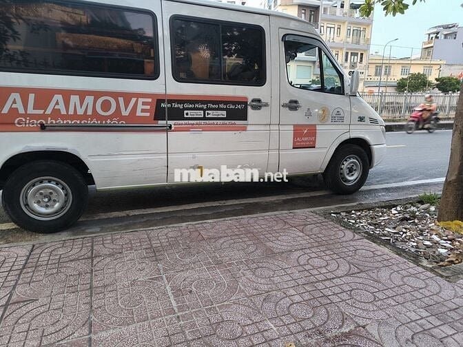 Nay thay đổi công việc nên nhượng lại cho anh em l