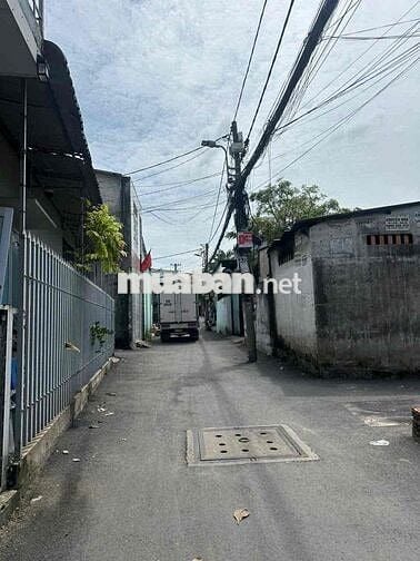BÁN ĐẤT TẶNG NHÀ THU NHẬP 30TR DIỆN TÍCH KHỦNG GẦN 260M2 NGAY HOÀNG DI