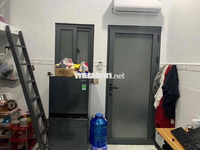 Tìm 1-2 bạn ở ghép tại Hẻm 200 Xóm Chiếu, Q4