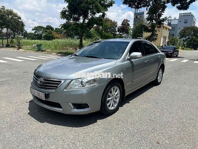 Toyota Camry 2011 2.4G - 115000 km bảo dưỡng hãng