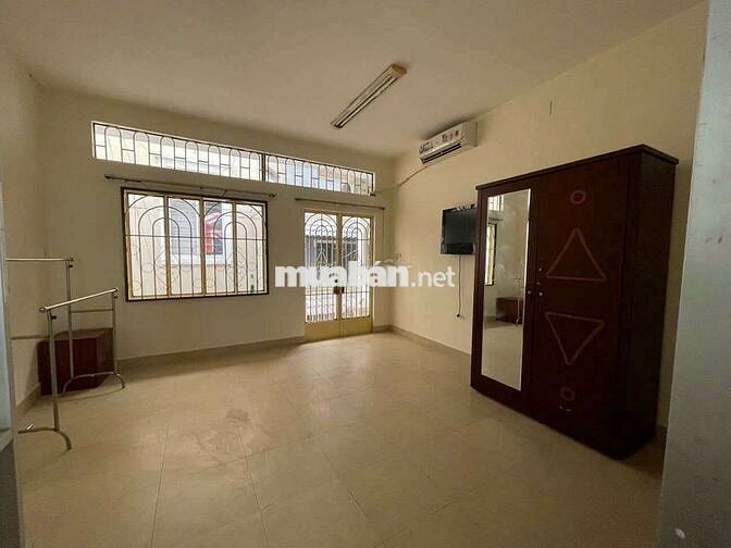 Cho thuê nhà nguyên căn.Đường Tô Hiến Thành.Phường 15.Quận 10.