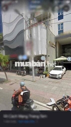 Cho thuê nhà Cách Mạng Tháng 8 - Quận 1 / 1 Trệt 1 Lửng rộng rãi .