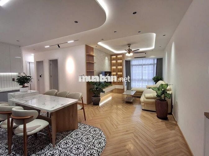 Bán căn hộ Khu Skygarden 2  ,thuộc  Phú Mỹ Hưng ,