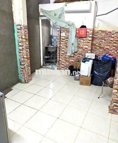phòng trọ tầng trệt 20m2 gần chợ vườn chuối