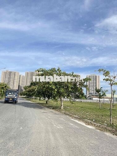 GIA TRÒN 1 DT 100M2 VIEW CÔNG VIÊN, TRƯỜNG HỌC, GẦN CHUNG CƯ ORI