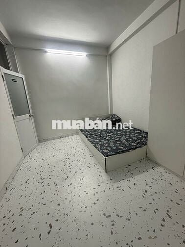Cho thuê trọ khu vực Huỳnh Văn Bánh P17 Phú Nhuận, nội thất đầy đủ.