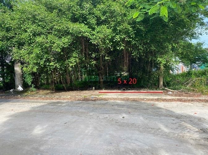 Mua đất đón AEON vừa khai trương