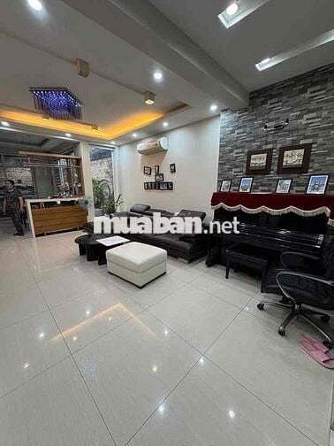 SIÊU PHẨM CẦU GIẤY, 2 Ô TÔ TRÁNH KINH DOANH, BIỆT THỰ GIỮA PHỐ, S VƯỜN