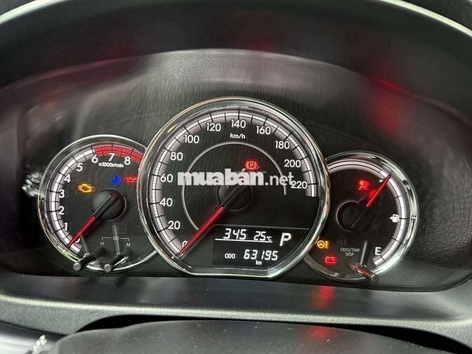 Toyota vios 2023 E CVT - 6400 km mới keng
