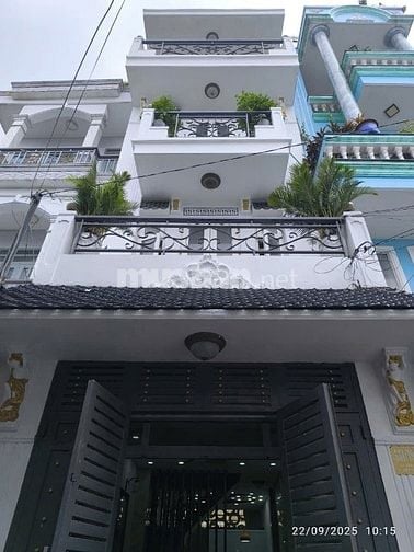 Bán nhà dt 52m2 đúc 4 tầng hẻm ô tô phường Hiệp Thành giá 4 tỷ 580.