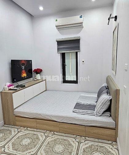 Cho thuê nhà nguyên căn tại Vương Thừa Vũ