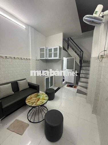 Cho thuê nhà nc 1 trệt 2 lầu Mới - Phan Văn Trị P11 BT