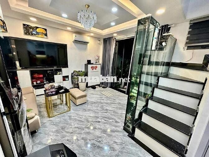 BẾN VÂN ĐỒN Q4- HẺM 6m- 23m2 - 2 TẦNG- GIÁ 4 TỶ NHỈNH