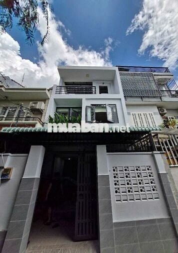 Bán Nhà PHỐ 1 TRỆT 2 LẦU XE HƠI VÀO TẬN NHÀ, Phú Châu, Tam Bình, TĐ