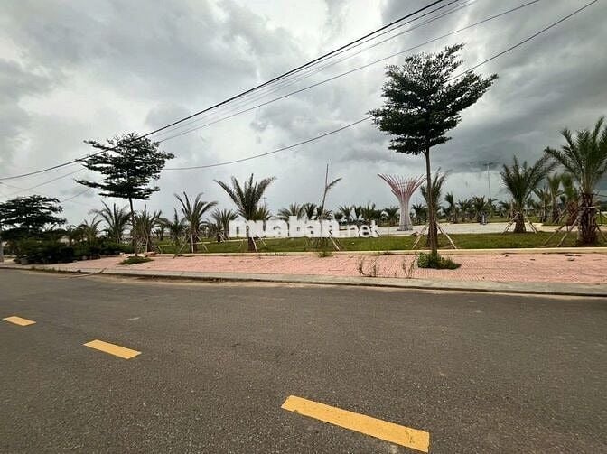 SIÊU PHẨM -  LÔ GÓC 2 MẶT TIỀN, ĐẤT ĐÔ THỊ PHƯỜNG BÌNH ĐỊNH, AN NHƠN