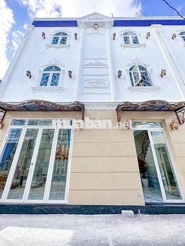 NHÀ 2 LẦU XÂY MỚI TRỤC CHÍNH HẺM LT 3/4 GẦN TRƯỜNG ĐHYD