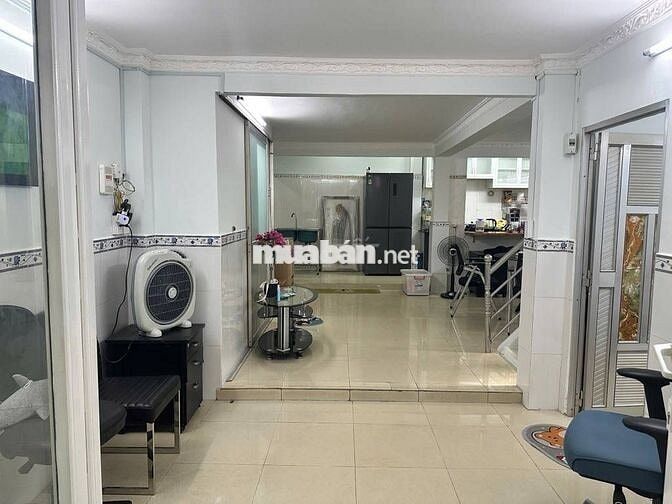 MẶT TIỀN HẺM XE HƠI 16 CHỖ - KẾ BÊN PHÚ MỸ HƯNG -THÍCH HỢP XÂY CHDV