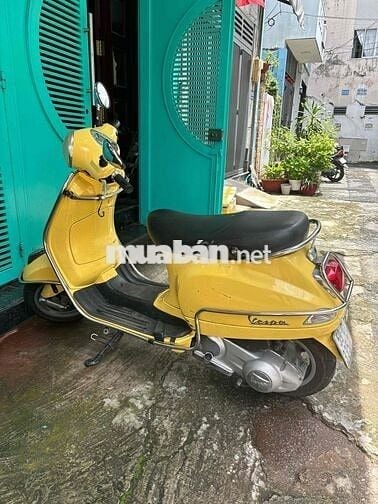 xe vespa 150cc (xe ý) chính chủ (biển tphcm)