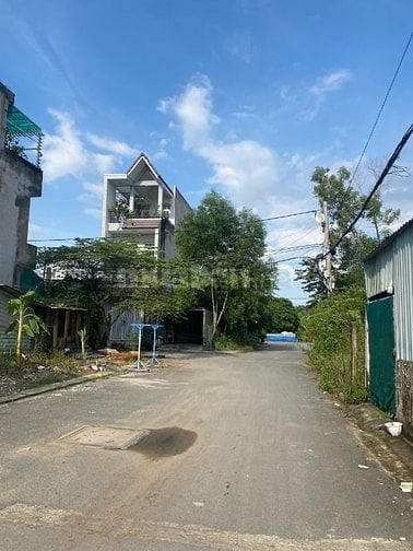Bán đất thổ cư Trường lưu Q9 gần chợ Long Trường 