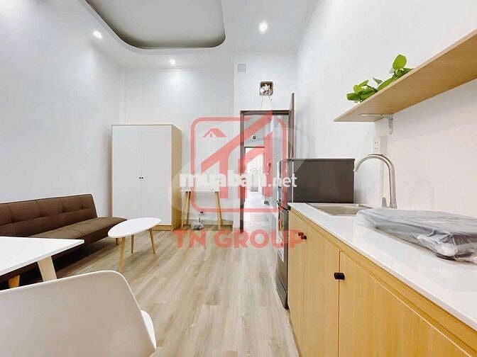 Sang nhà 7pn + 1mb mặt tiền Nguyễn Thái Bình, Q1