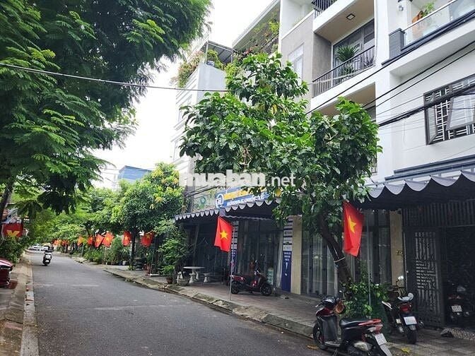 NHÀ MT NGỌC HỒI SÁT LÝ THÁI TÔNG GẦN KINH DƯƠNG VƯƠNG NGUYỄN TẤT THÀNH