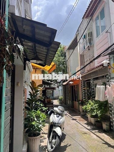 NHÀ HAI MẶT HẺM ÂU DƯƠNG LÂN Q8 - 4X9M- CHỈ 5.2 TỶ HẺM RỘNG